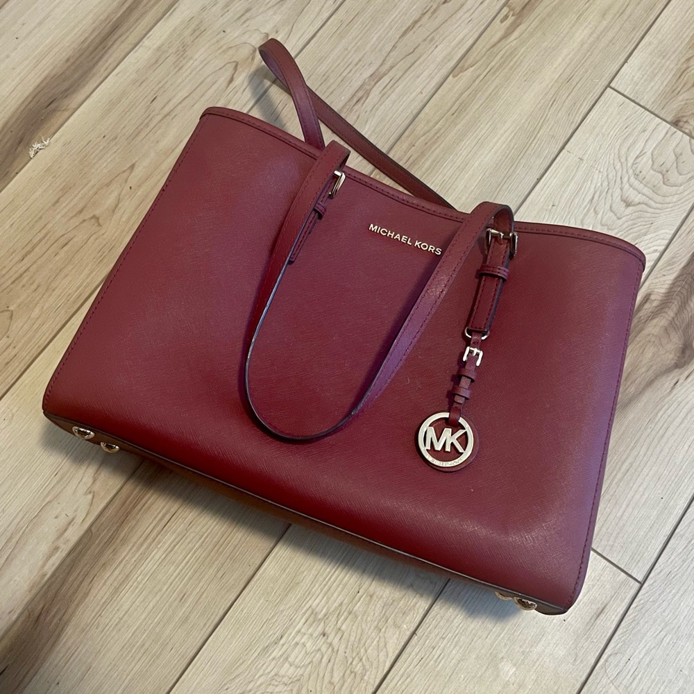 Michael Kors Jet Set Large East West Tote